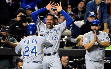 Royals rule: Kansas City wins World Series