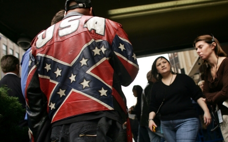 Walmart, Sears removing Confederate flag items