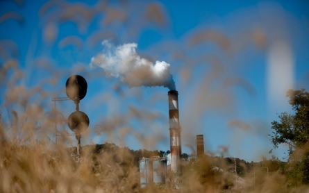 US cut CO2 pollution by 3.8 percent in 2012, say fed energy chiefs