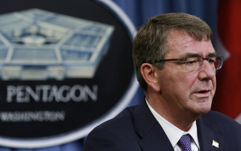 US defense chief in Afghanistan to review security as violence rises