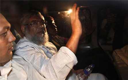Death sentences for two Bangladesh leaders upheld