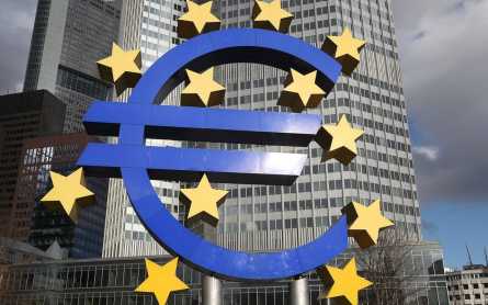 Eurozone tips into deflation, sparking fears of more economic woe to come