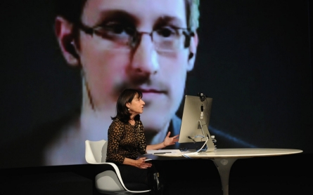 Snowden lashes out at US government for keeping drone program secret