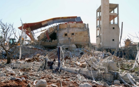 Deadly airstrikes destroy three hospitals, school in Syria