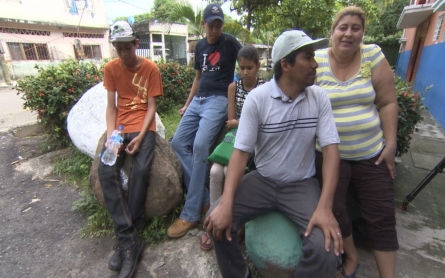 Thousands of Guatemalans risk lives to enter US