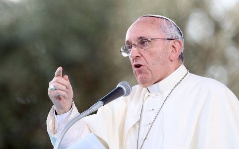 Thumbnail image for Pope has stinging criticism for 'Vatican-centric' church