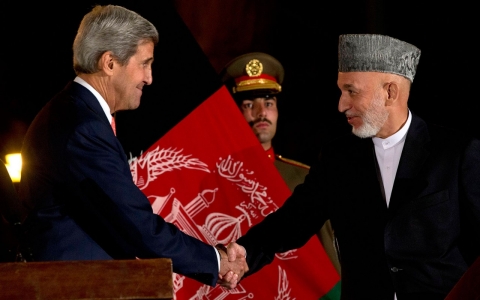 Thumbnail image for Kerry and Karzai reach partial Afghan security deal