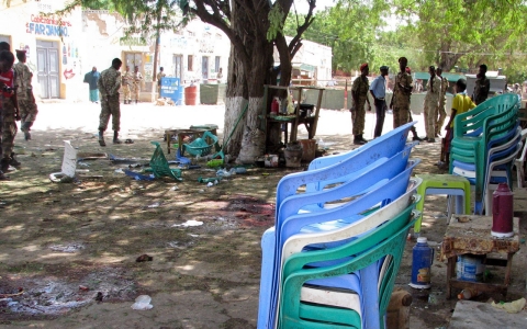 Thumbnail image for Deadly suicide bombing hits somalia