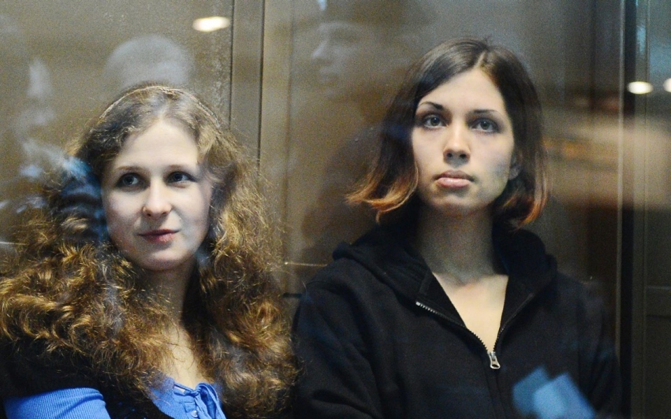 Pussy Riot Band Members Freed In Russia Under Amnesty Al Jazeera America