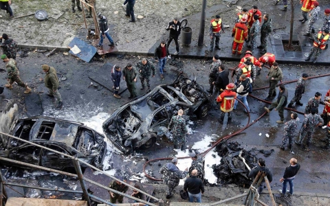 Thumbnail image for Bomb blast in Beirut kills prominent politician