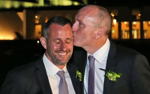 Thumbnail image for Australia holds first gay weddings but couples await legal ruling