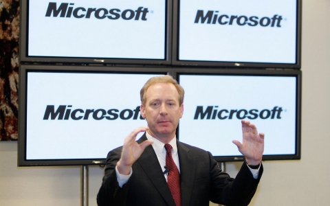 The chief lawyer for US software giant Microsoft, Brad Smith, announces new plan to combat government surveillance.