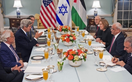 Mideast peace talks continue in DC