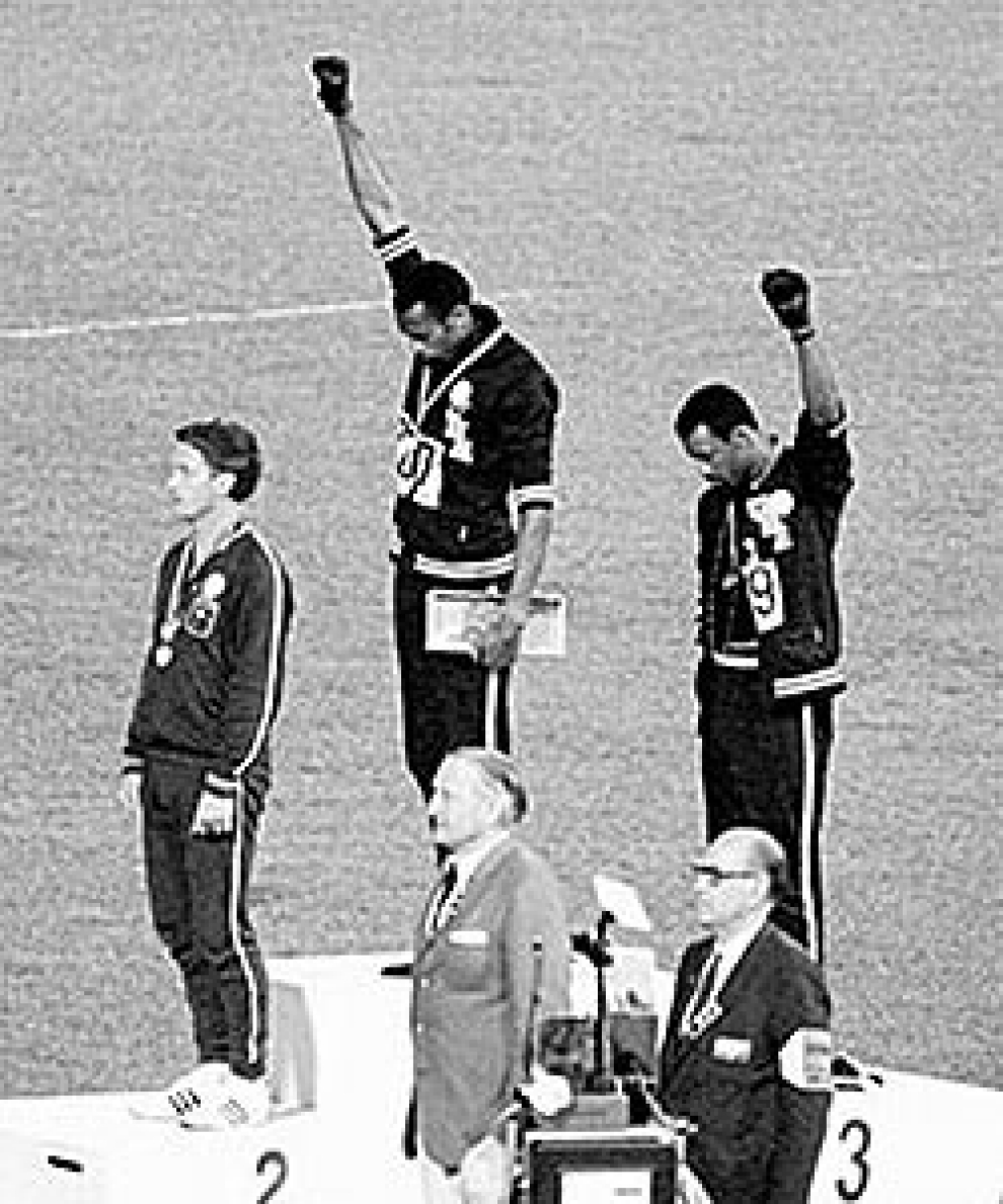 image.adapt.990.high.tommie_smith.1380301587188.jpg