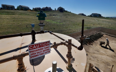 Thumbnail image for New study links fracking to birth defects in heavily drilled Colorado