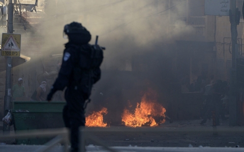 Thumbnail image for Heightened tensions erupt in chaos on the streets of East Jerusalem