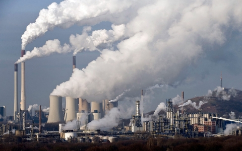 Thumbnail image for EU reaches deal to cut emissions by at least 40 percent
