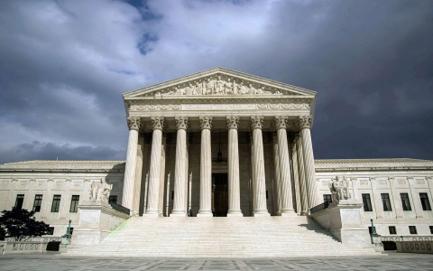 Thumbnail image for SCOTUS pickup of ‘Obamacare’ appeal rooted in cynicism, say legal critics