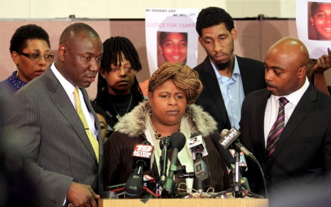 Thumbnail image for Family of pre-teen shot dead by police urges for grand jury sidestep