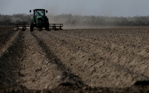 Thumbnail image for Calif. lawmakers pass drought relief bill