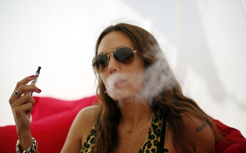Thumbnail image for E-cigarettes rising in popularity, but risks still unknown