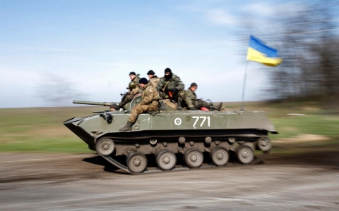 Thumbnail image for Pro-Russian rebels remain defiant in east Ukraine; flex their might