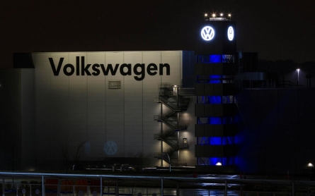 UAW withdraws appeal of Volkswagen union vote