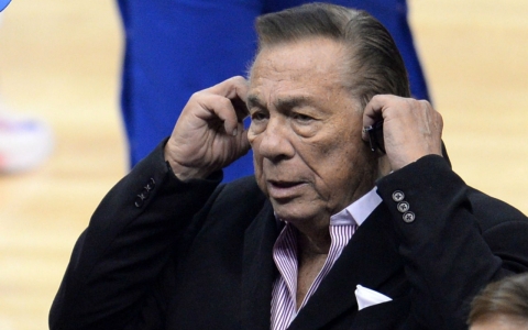 Thumbnail image for NBA mulls Sterling’s fate as sponsors abandon Clippers