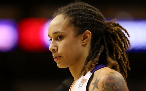 Thumbnail image for WNBA embraces LGBT fans