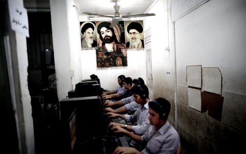 Thumbnail image for Iran's tech bloggers caught in the political crossfire