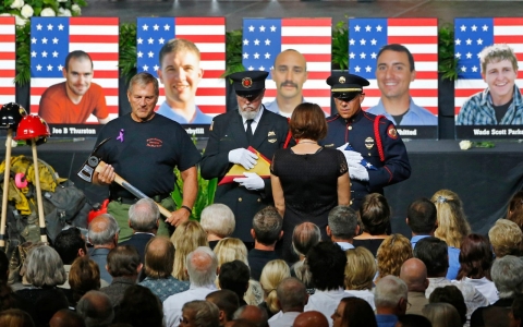 Thumbnail image for Families of Arizona firefighters killed in wildfire file lawsuit