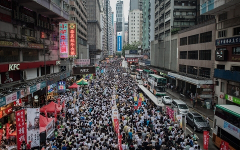 Thumbnail image for Mass protest in Hong Kong pushes democratic reform amid anger at Beijing