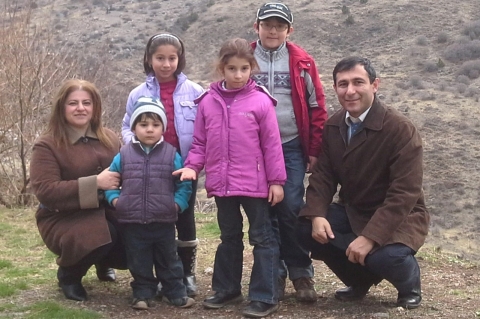 Varuzhan Poghosyan, right, and family.