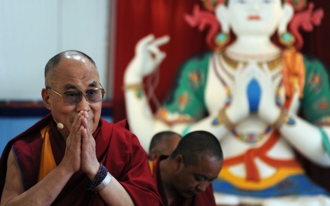 Thumbnail image for Dalai Lama urges Buddhists to halt attacks on Muslims