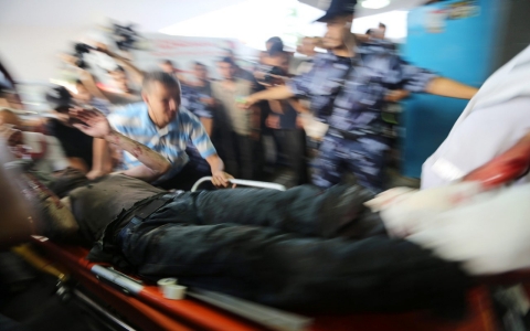 Thumbnail image for Gaza hospitals struggle to treat injured in latest Israeli airstrikes
