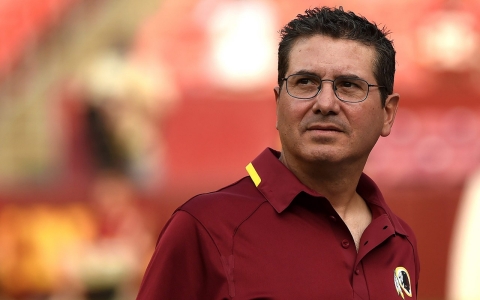 Thumbnail image for Owner’s defiance on Redskins name change could end up costing him