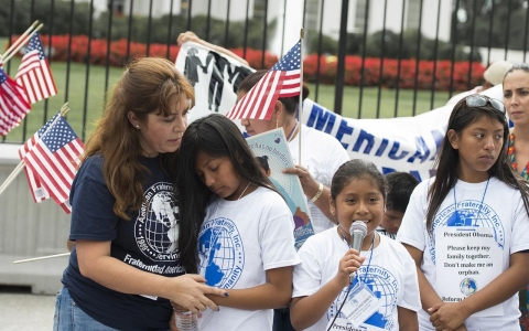 Thumbnail image for Obama’s punt on immigration alienates base voters, activists say
