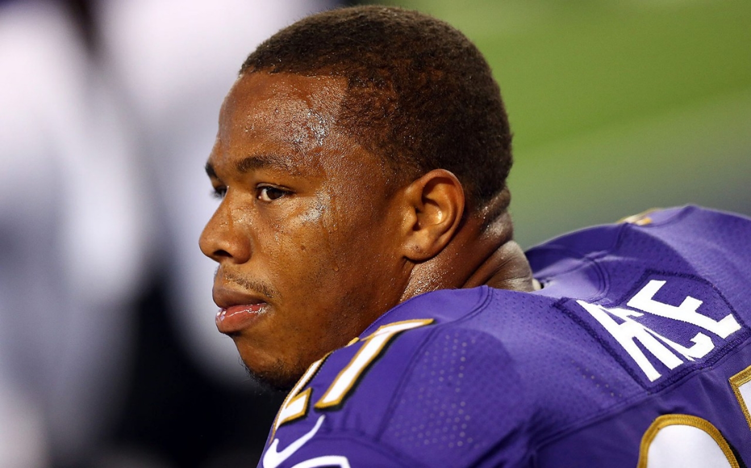 A lot of women are wearing Ray Rice jerseys to game between Ravens