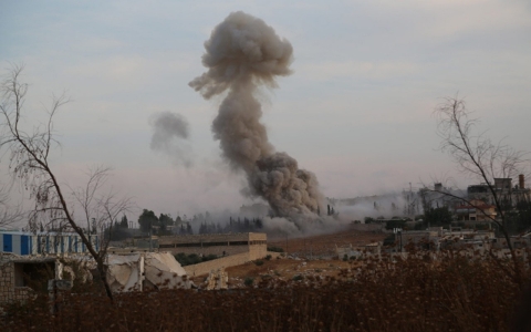 Thumbnail image for Russian airstrikes, Syrian army target rebels in Syria