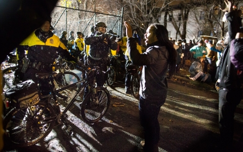 Thumbnail image for More protests in Minneapolis over police shooting of Jamar Clark