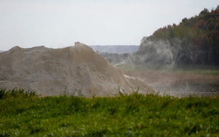 Wisconsin locals fear dust from mines for fracking sand even as boom wanes