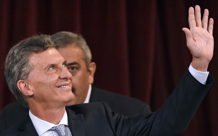 New Argentine president promises major changes and honesty