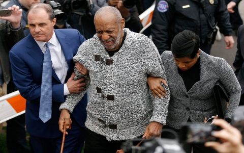 Thumbnail image for Bill Cosby charged with sexual assault of woman in 2004