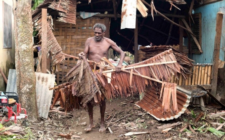 Vanuatu president: Cyclone-ravaged country must 'start over'