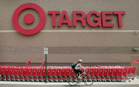 Thumbnail image for Target agrees to pay $10M to settle data breach lawsuit