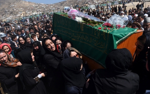 Thumbnail image for Afghan police say Kabul woman killed by mob is 'innocent'