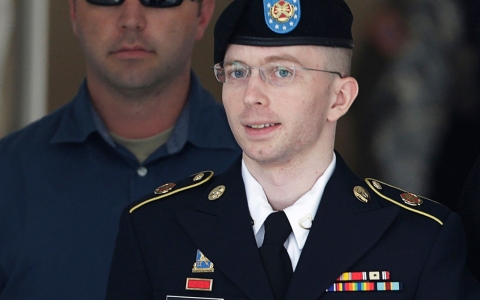 Thumbnail image for Military will call Chelsea Manning ‘she’ from now on