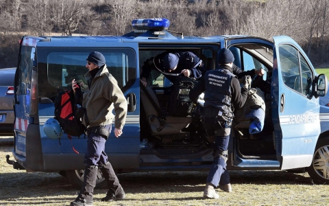 Thumbnail image for Authorities find flight data recorder in Germanwings plane crash 