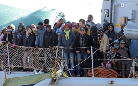 Thumbnail image for EU plan to target Libyan smugglers too little, too late, experts say
