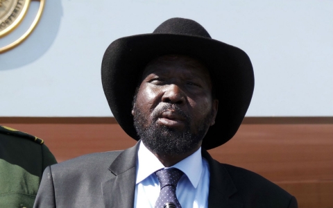 Thumbnail image for South Sudan rebel leader threatens fighting if president stays in power